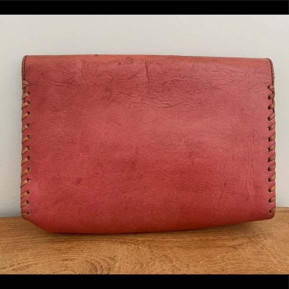 Vintage pink tooled leather wallet - Picture 3 of 7